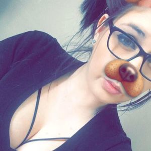 Meet your Posher, Marina